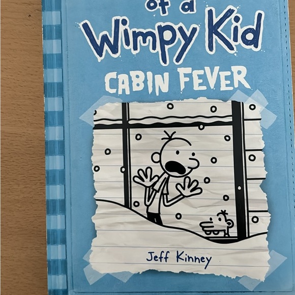Diary of wimpy kid collection of 7 books - Picture 5 of 5